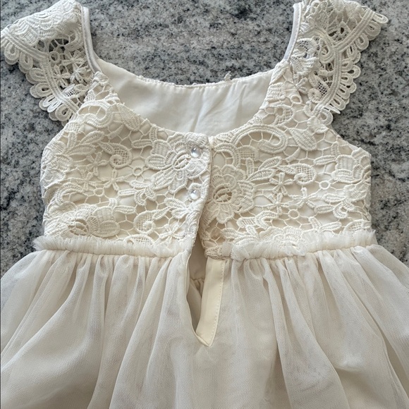 Lace and Tulle Style Dress l 4T - Picture 5 of 7